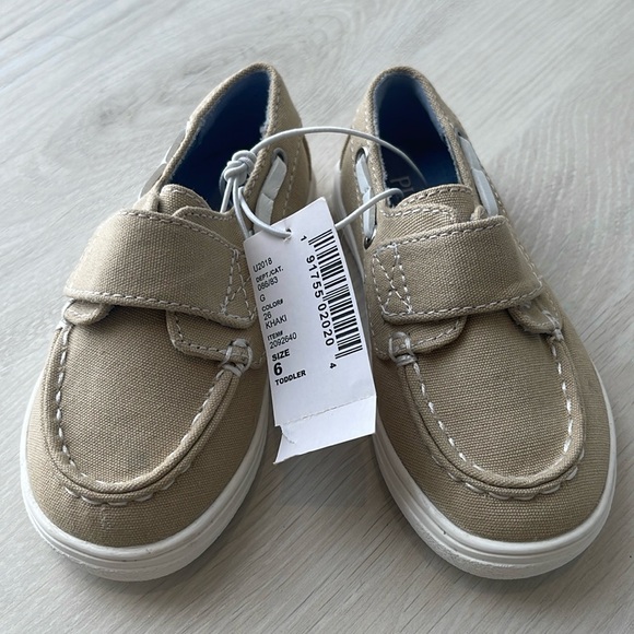 The Children's Place Other - NWT The Children’s Place Toddler Boat Shoes - Tan Size 6